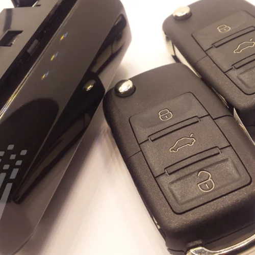 مجموعه ریموت خودروی سمند 3 دکمه جک نایف (تاشو) - غیر مالتی پلکس